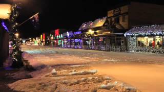 Snow Delivery Main Street Hayward Wisconsin [upl. by Philipines]