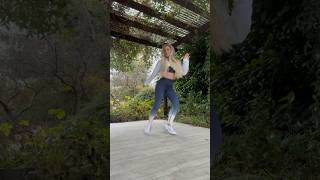 Freestyle Friday 💃 shuffle shuffledance dance dancer dancemoves music shorts [upl. by Nwahsar]