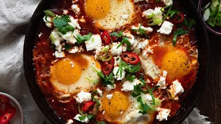 Einfaches Shakshuka Rezept mit 10 Zutaten [upl. by Inajna]