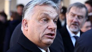 Manifestantes en Budapest exigen la dimisión del primer ministro de Hungría Víktor Orbán [upl. by Treve98]