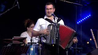 ORCHESTRE DOMINIQUE ET STEPHANIE FLOQUET quotChez Pacoquot [upl. by Adnicul]