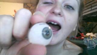 How to take out and put back in artificial eye 2023shorts eyes forupage [upl. by Brasca]