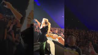 Breakaway Kelly Clarkson Las Vegas [upl. by Bianca19]