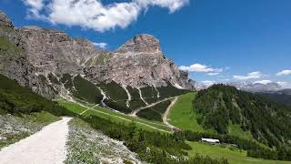 Escursione da Colfosco a Passo Gardena e ritorno [upl. by Auqinom791]