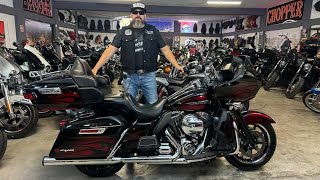 Ultra Road Glide 103quot Tipo CVO 2016 a Flamas [upl. by Adonis]