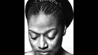 Jessye Norman singing Mahlers Misterioso [upl. by Mallina]