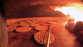 Legendary Breads Youve Never Seen Before Iraqi Street Food  Kurdistan [upl. by Humph]