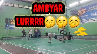 BADMINTON 10112024 DIBUAT PONTANG PANTING 🤭🤦‍♂️😰 [upl. by Veradis]