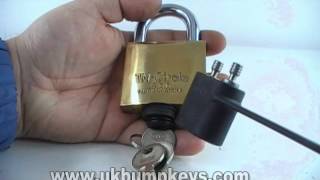 opening a tricircle 266 padlock [upl. by Cirdek805]