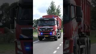 Brandweer TDV 171682  Brandweer Vlaardingen HA 179181 met spoed naar een grote brand in Brielle [upl. by Mellen766]