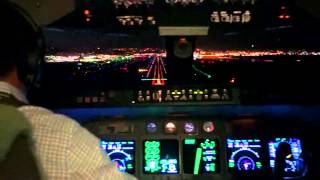 Night Landing  SFO Runway 28 Right Similar approach as AC759 [upl. by Bodnar]