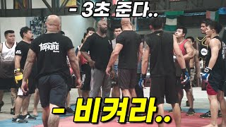 네이버 평점 10점 세계 랭킹 1위 인간 병기의 레전드 복수 액션 영화리뷰 결말포함 [upl. by Annawak]