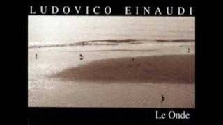 Ludovico Einaudi  Onde Corte [upl. by Annaitat]