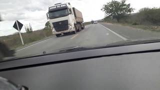 Fiat toro vs pickup L 200  ômega [upl. by Anniken869]