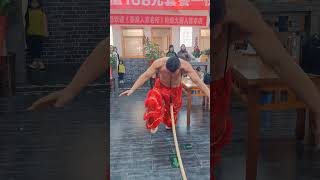 Kung Fu Linzi lion dance Kung Fu stuntsPlease do not imitate if you are not a professionalClap [upl. by Meehyr]