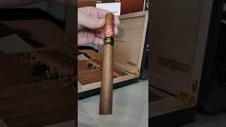 Partagas Lusitanias Gran Reserva Cosecha 2007 [upl. by Neile]