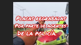 Policías con placa regrabada [upl. by Oirtemed]