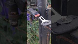 Lock Gate with Car Belt [upl. by Radloff]