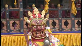 Insight Reisen Tsechu Festival in Bhutan [upl. by Attikin]