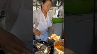 LA MEJOR COMIDA CORRIDA Y POZOLE EN LA CDMX 🇲🇽 mexico guisado cdmx streetfood foodtravel [upl. by Hoj150]