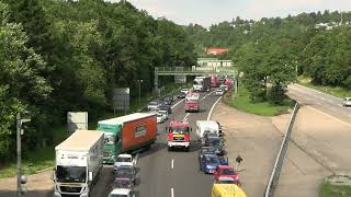 Mit Presslufthorn durch die Rettungsgasse TLF 2448 FF Lappersdorf  LF 10 Löschzug Wutzlhofen [upl. by Mihar100]