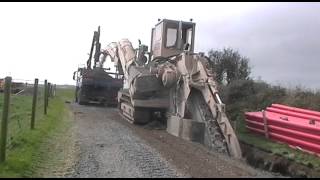 Tesmec 950 Trencher TRENCHER HIRE GCN PLANT LTD [upl. by Centonze]