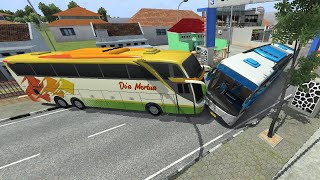 First Time Bus Very Dangerous Attack 🤣🤣 [upl. by Tevlev348]