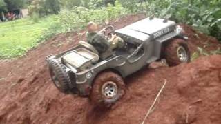 Jeep Willys MB 42 16 scale RC MUDDING [upl. by Wenz]