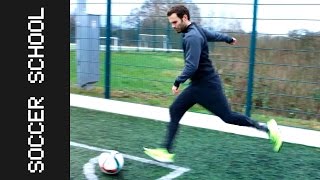 HOW TO CORNER KICK  TIPS AND TRICKS  Juan Mata [upl. by Wilburn249]