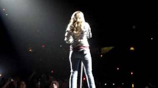 CARRIE UNDERWOOD SINGING GUNS N ROSES CHARLOTTESVILLE VA [upl. by Atteselrahc]