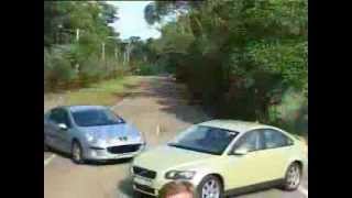 Peugeots 407 SV v Volvos S40 T5 2005  Family Car  Drivecomau [upl. by Yorick]