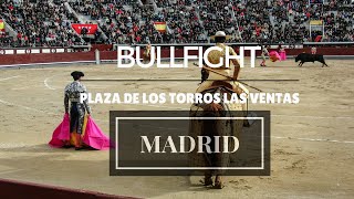 Bullfight in Madrid  Plaza de Los Torros [upl. by Wanyen]