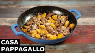 Come fare un cosciotto di agnello al forno  videoricette di carne arrosto [upl. by Delinda]