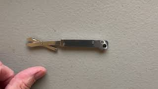 Review of the Keysmart NanoScissors EDC scissors [upl. by Dorelle]