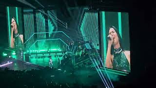 【4K】 Dua Lipa sings quotPhysicalquot  Radical Optimism concert Philippines 2024 [upl. by Aelanej292]