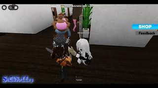 Wolf SD Roblox  Survive lovely peaches in scary mansion [upl. by Itnahsa927]