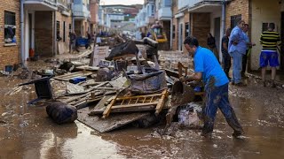 95 morti per le alluvioni in Spagna riprendono le ricerche di un numero indefinito di dispersi [upl. by Bernt198]