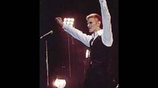 David Bowie  Suffragete City Live 1976 [upl. by Schuler934]