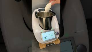 Recette rapide de la Béchamel au Thermomix [upl. by Jaylene]