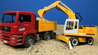 Bagger amp Lastwagen von Bruder Spielwaren auf der Baustelle deutsch [upl. by Laerdna]