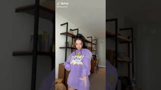 Bella Poarch dancing the Vivi Trend dc Red Velvet  TikTok ZooM [upl. by Eek]