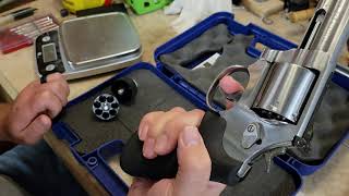 Smith amp Wesson 686 Plus 7 shot 357 Magnum revolver unboxing and overview [upl. by Yzzik]