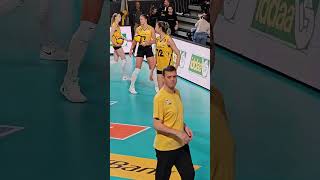 Yuan Xinyue 袁心玥  Vakifbank Volleyball xinyueyuan volleyball chinavolleyball china [upl. by Harrington]