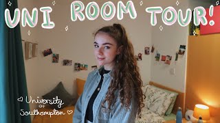 University Room Tour 2021 EnSuite at University of Southampton [upl. by Yrelbmik106]