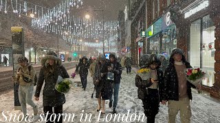 London SNOW Walk ⛄ Finally Snowing Central London 2022  London Best Christmas Lights tour in Snow [upl. by Aidnic787]