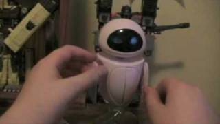 WALLE Toy Reviews EVE amp MO [upl. by Oderfliw385]