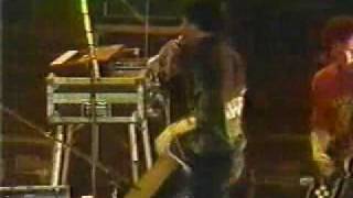 CHARLY GARCIA  DEMOLIENDO HOTELES  MEJOR VERSION EN VIVO 1985 [upl. by Wayolle134]