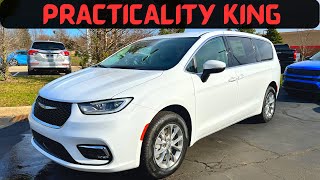 Chrysler Pacifica Touring L AWD  InDepth Look amp Detailed Walkthrough [upl. by Akemej645]