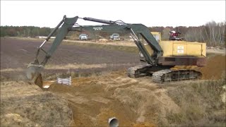 Bucyrus Erie 20H Excavator Filling in After Installing New Culvert [upl. by Uriisa669]