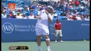 David Ferrer gets angry in Cincinnati 2009 against Röger Federer [upl. by Bittencourt]